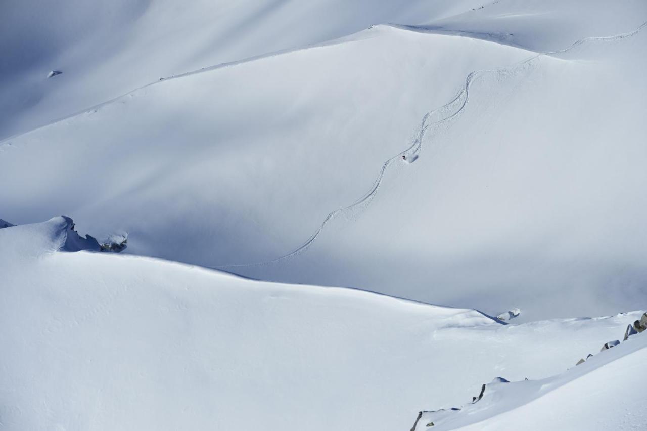Catrina Resort Disentis Exterior photo