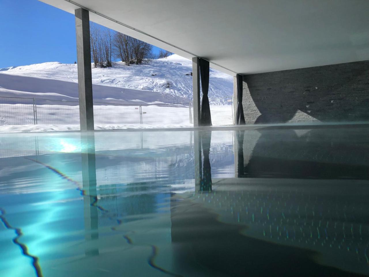 Catrina Resort Disentis Exterior photo