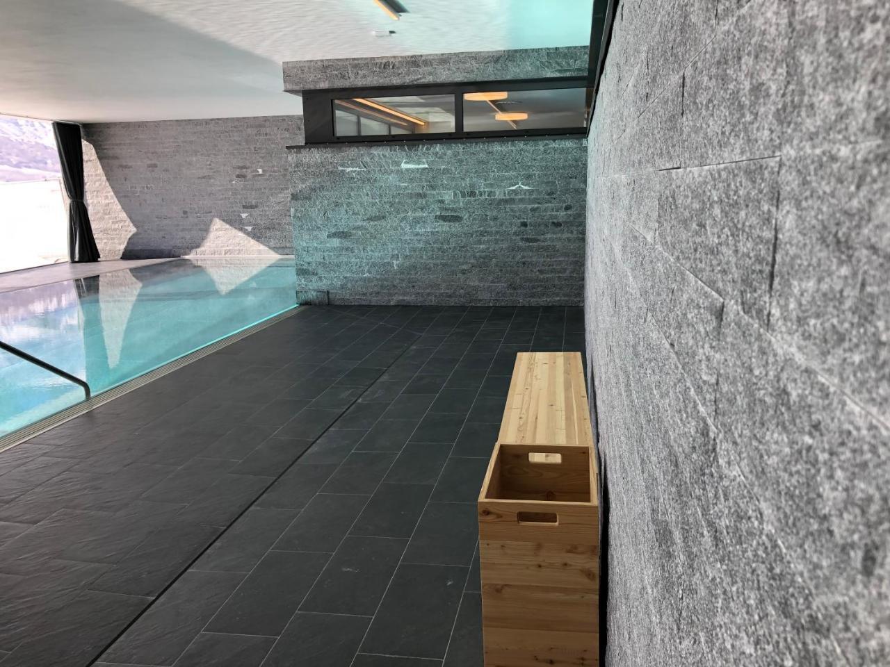 Catrina Resort Disentis Exterior photo